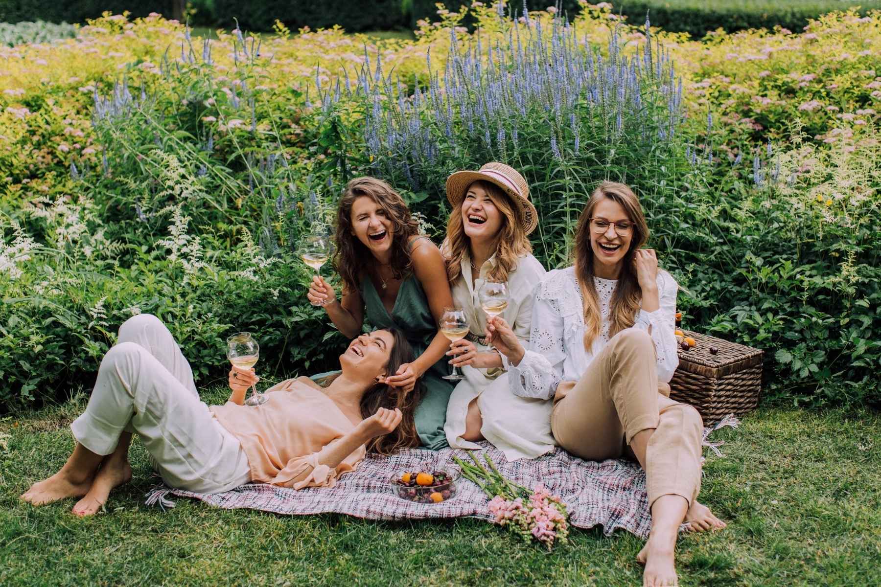 Reglas de la Amistad entre Mujeres: Los 7 Mandamientos para una Relación Sana.